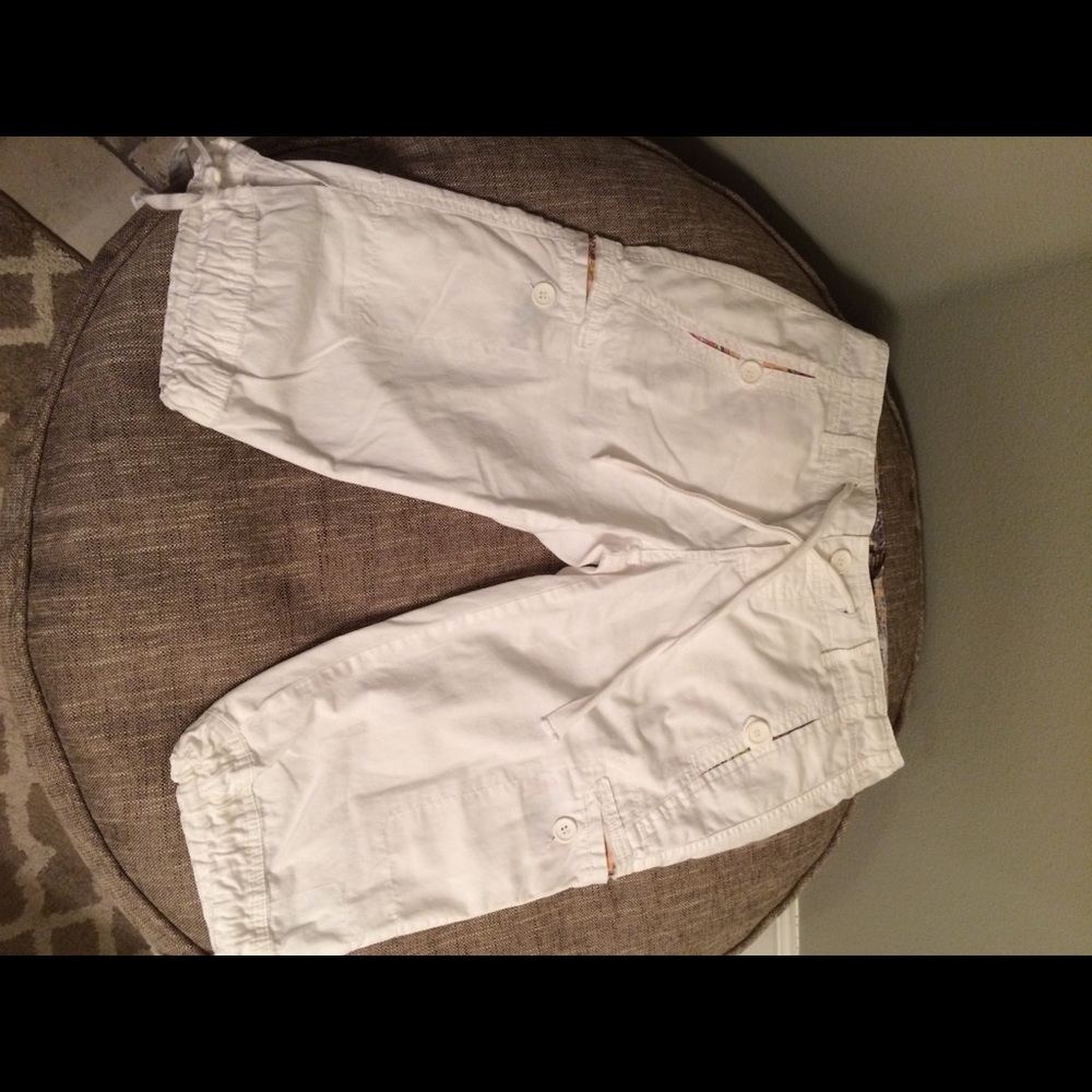 White cargo shorts